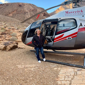 Meet your Posher, Lori